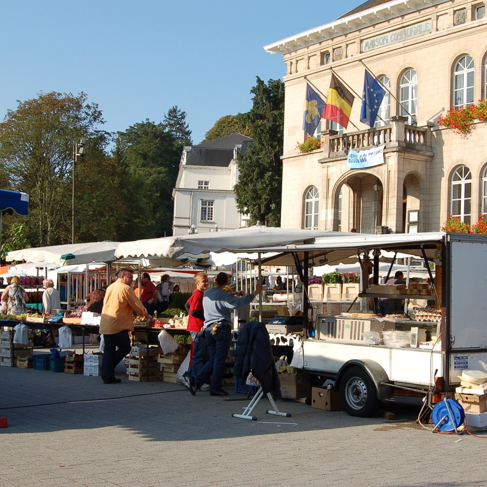 maisoncommunale+marche.JPG